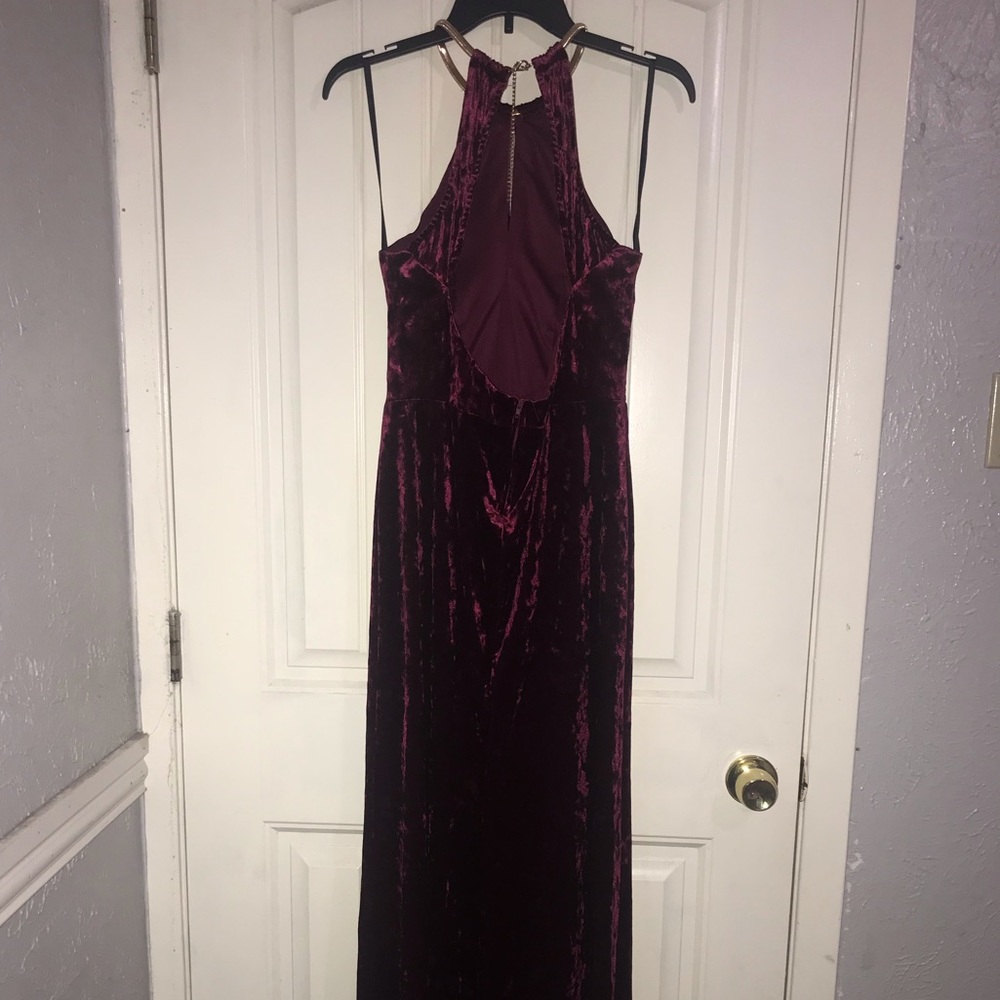 Dress - Picture 5 of 7